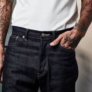 NEW STANDARD FIT JEANS : DD023 14.5OZ LOW TENSION SELVEDGE