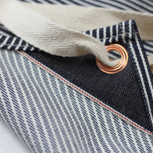 MERCANTILE APRON : DD07 HICKORY STRIPE